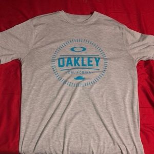 Oakley California shirt
